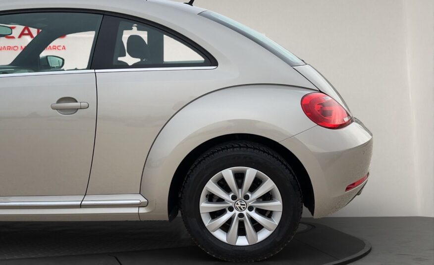 VOLKSWAGEN BEETLE Design 2.0 TDI 110CV BMT