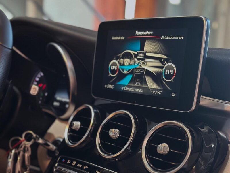 MERCEDES-BENZ Clase C 220 BlueTEC Avantgarde