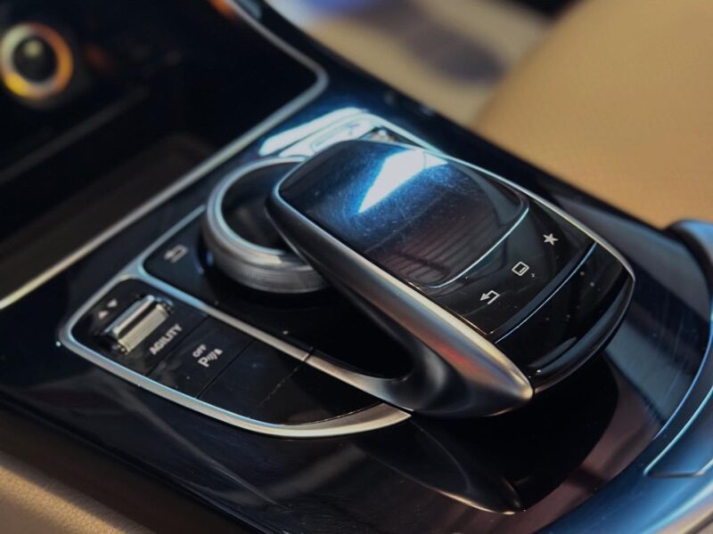 MERCEDES-BENZ Clase C 220 BlueTEC Avantgarde