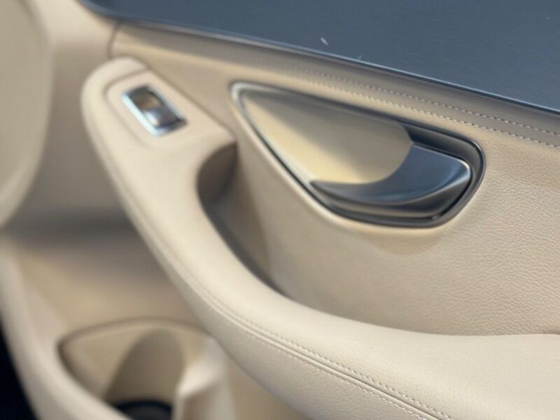 MERCEDES-BENZ Clase C 220 BlueTEC Avantgarde