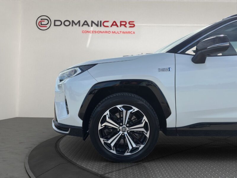 TOYOTA RAV 4 2.5L PLUGIN 300PH ECVT STYLE PLUS