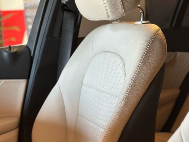 MERCEDES-BENZ Clase C 220 BlueTEC Avantgarde