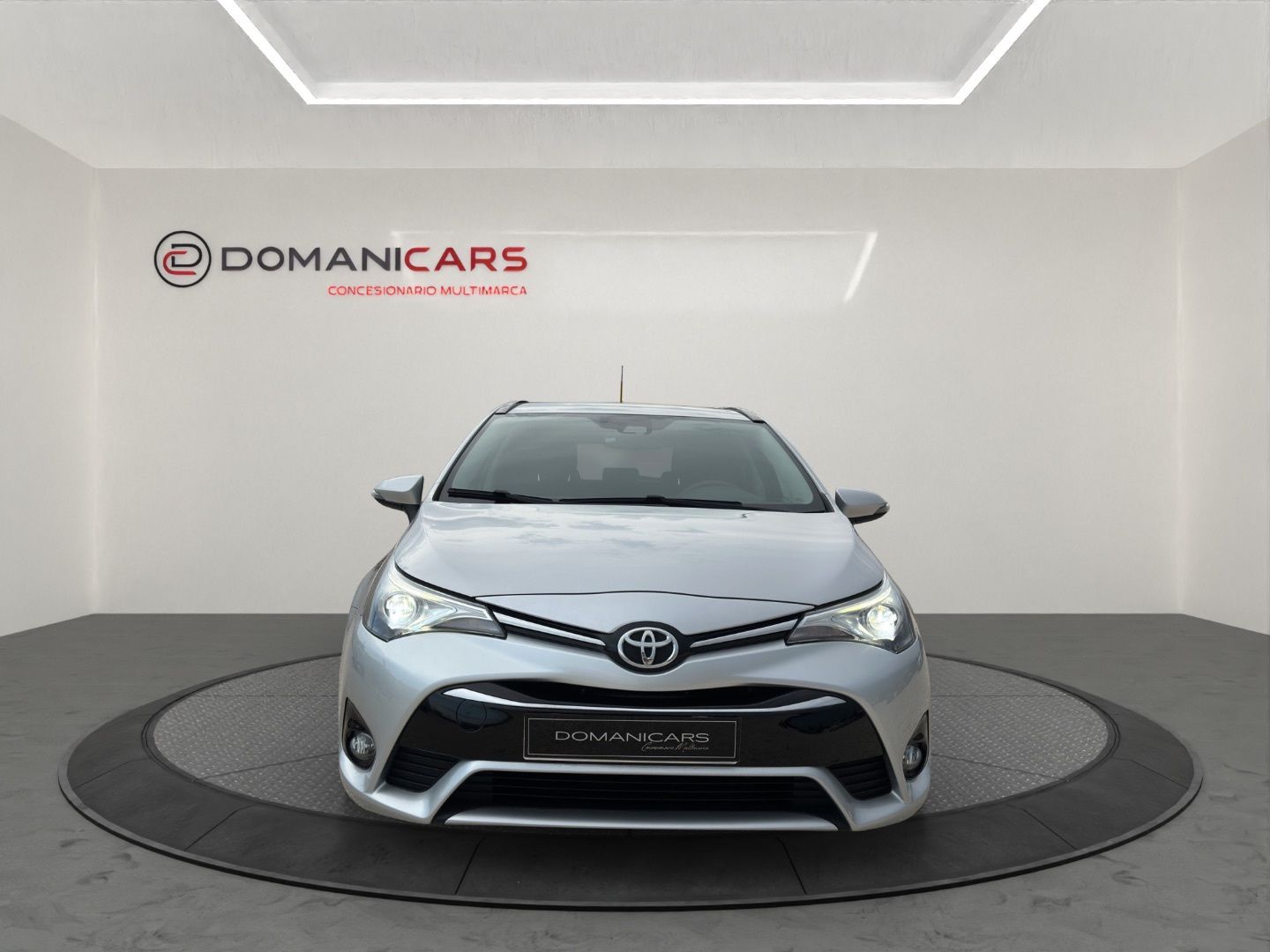 TOYOTA AVENSIS 1.6 115D ADVANCE TS
