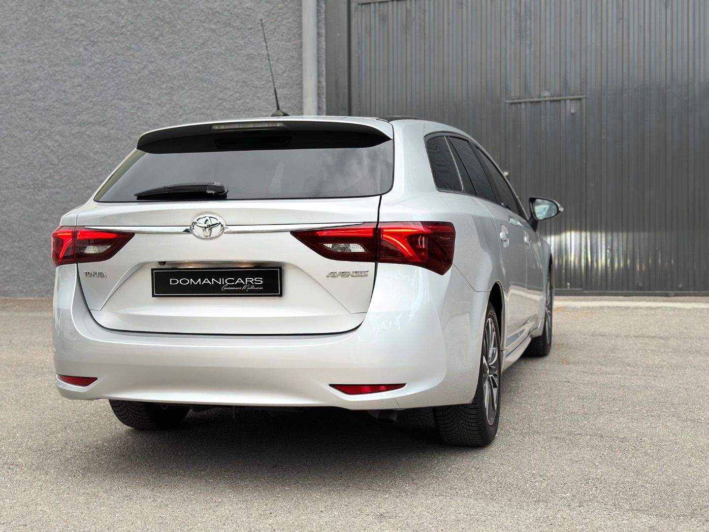 TOYOTA AVENSIS 1.6 115D ADVANCE TS