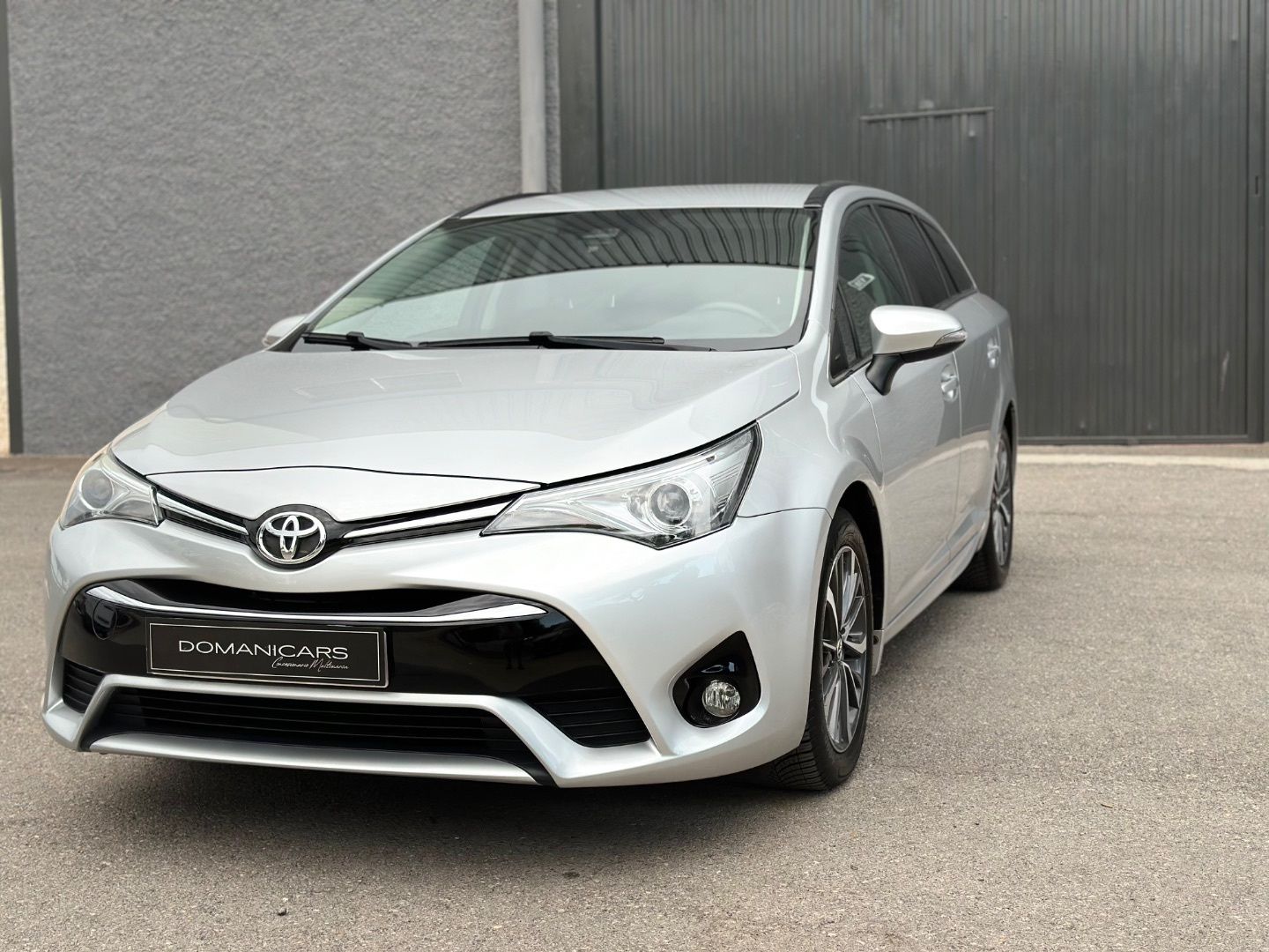 TOYOTA AVENSIS 1.6 115D ADVANCE TS