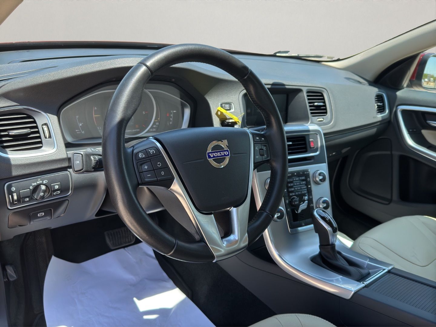VOLVO S60 2.0 D3 Momentum Auto
