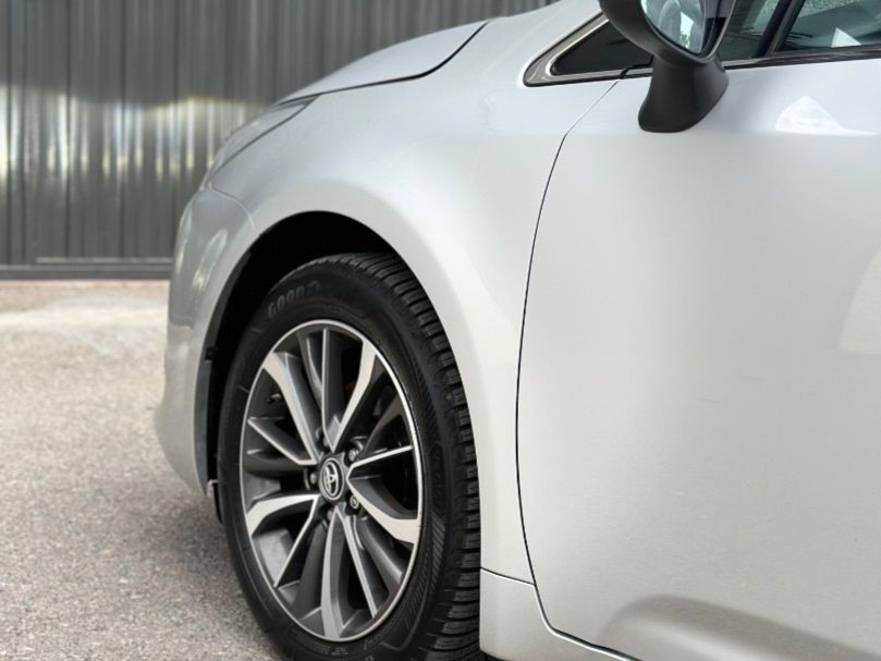 TOYOTA AVENSIS 1.6 115D ADVANCE TS