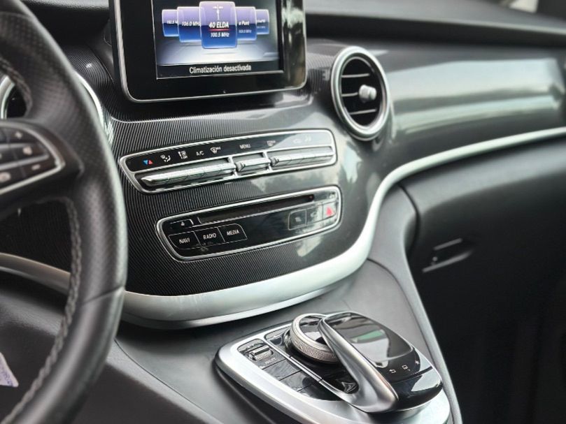 MERCEDES-BENZ CLASE V 220 CDI Avantgarde Largo