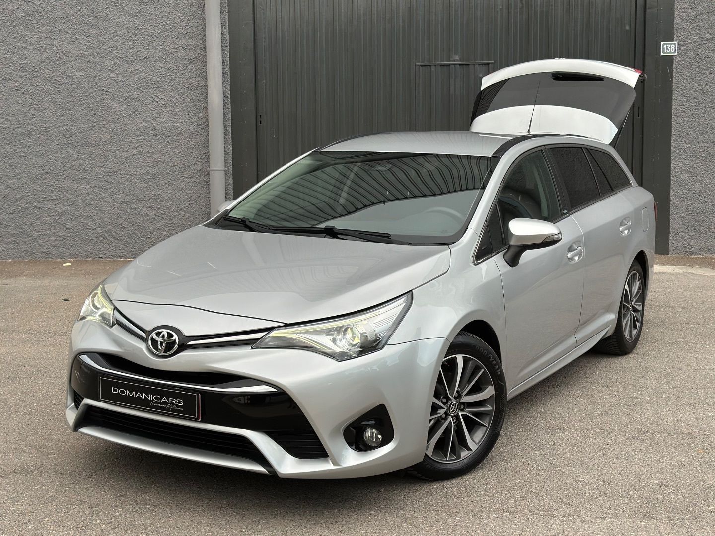 TOYOTA AVENSIS 1.6 115D ADVANCE TS