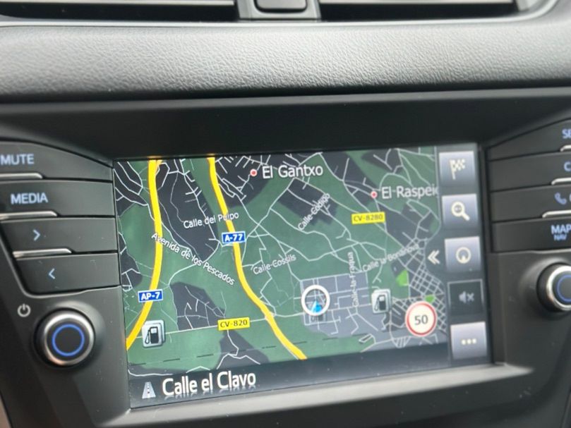 TOYOTA AVENSIS 1.6 115D ADVANCE TS