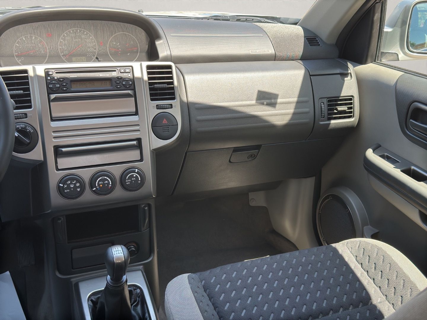NISSAN X-TRAIL 2.2 dCi Comfort Plus