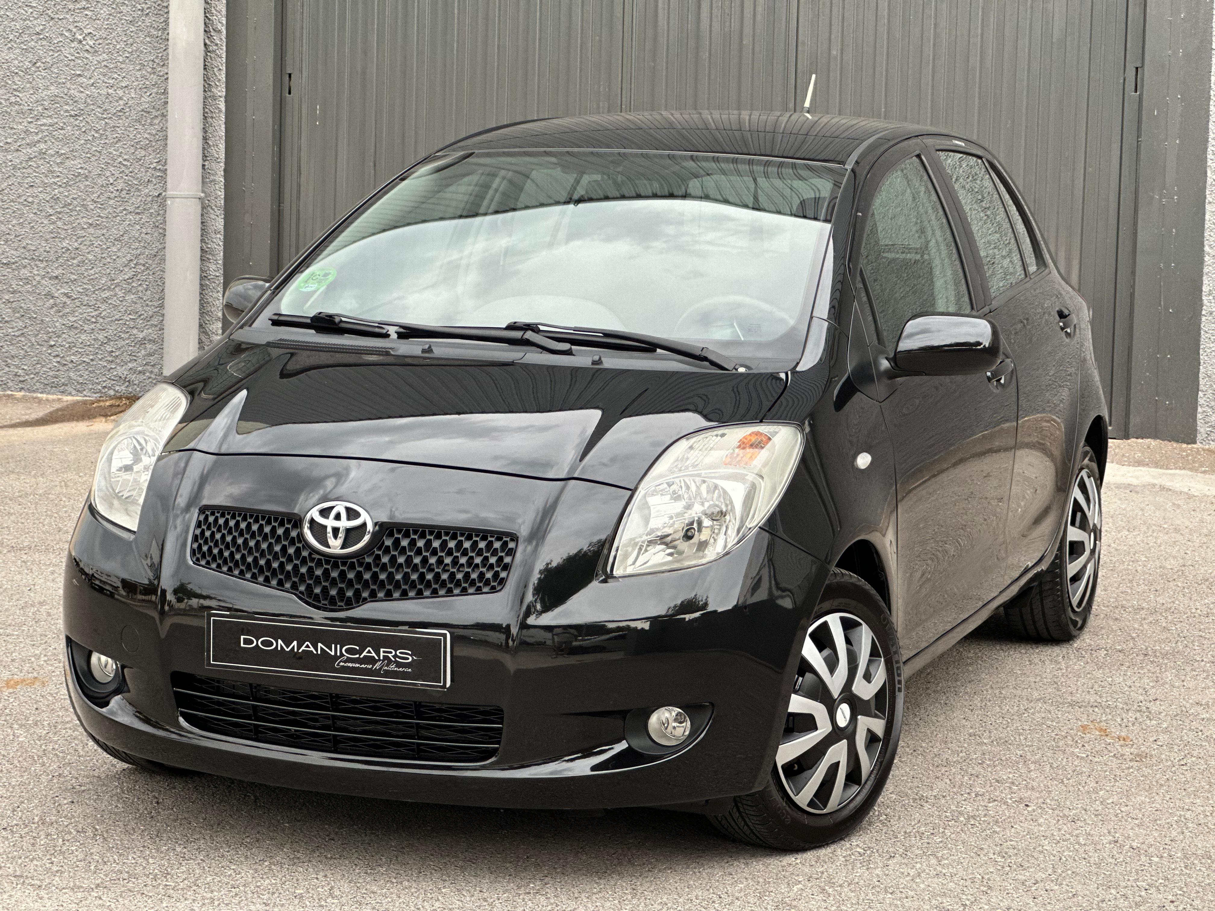 TOYOTA YARIS 1.3 VVTi Yaris