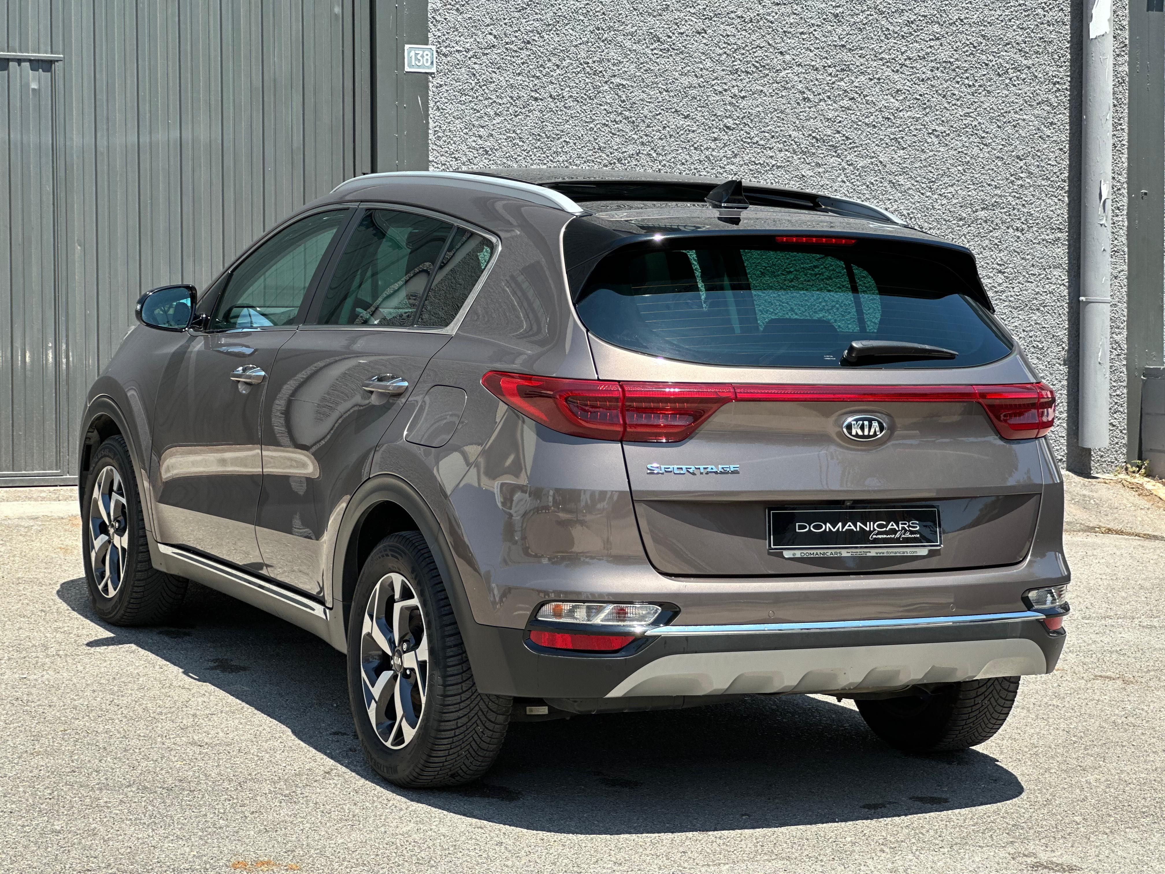 KIA SPORTAGE 1.6 CRDi Business DCT 4×2