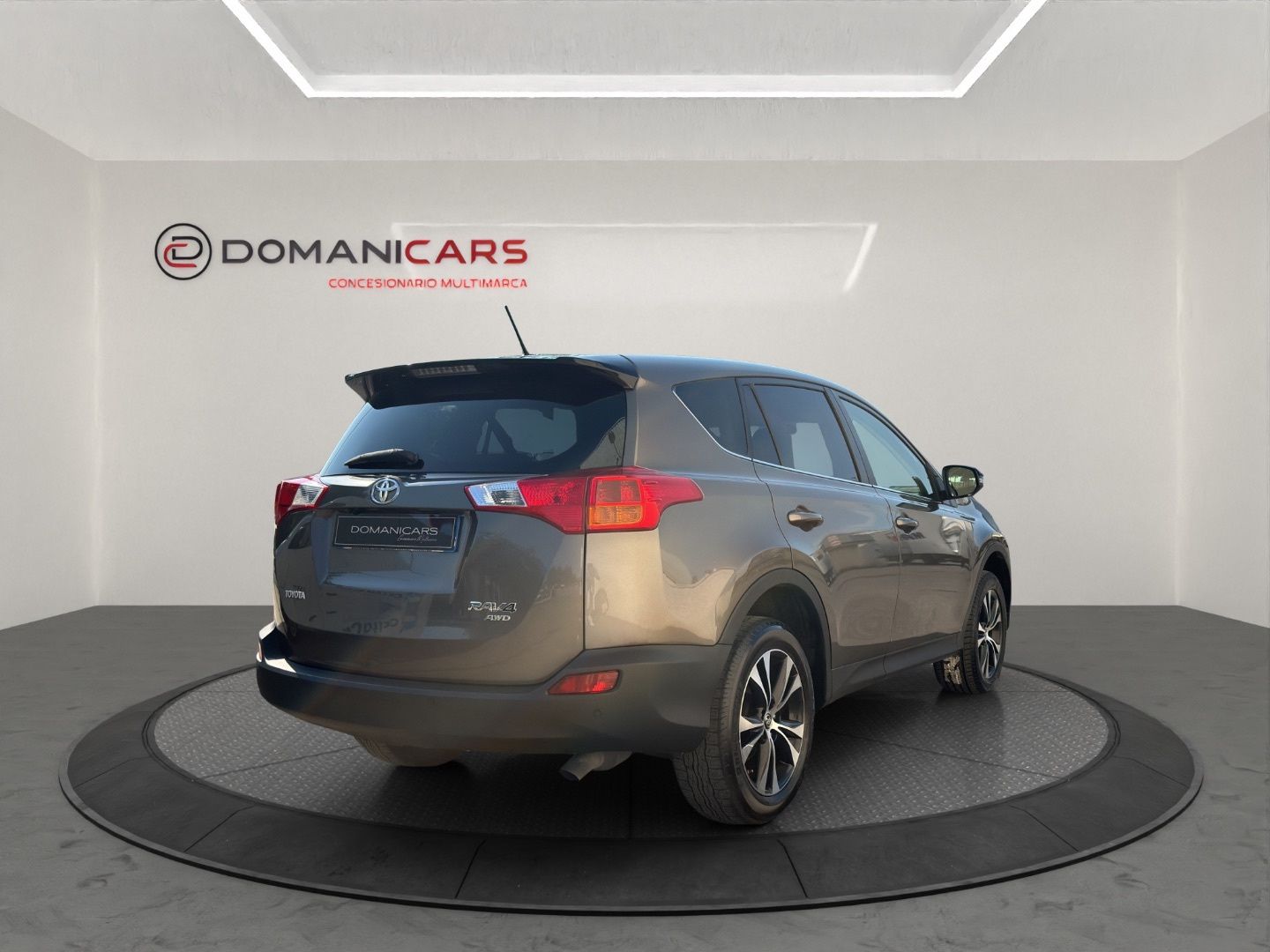 TOYOTA RAV 4 150D AutoDrive AWD Advance