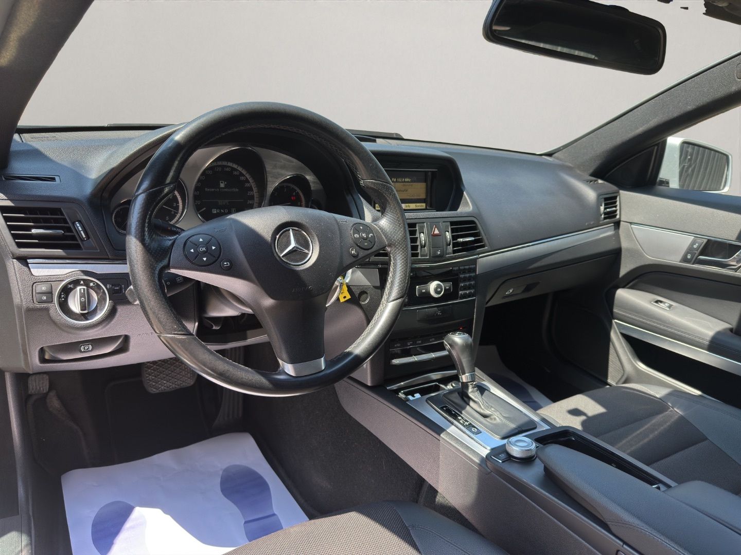 MERCEDES-BENZ CLASE E Coupe E 220 CDI Blue Efficiency Avantg.