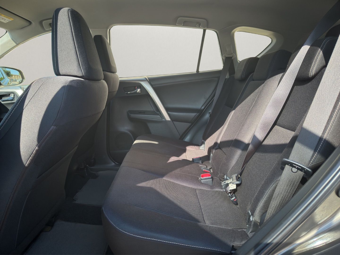 TOYOTA RAV 4 150D AutoDrive AWD Advance