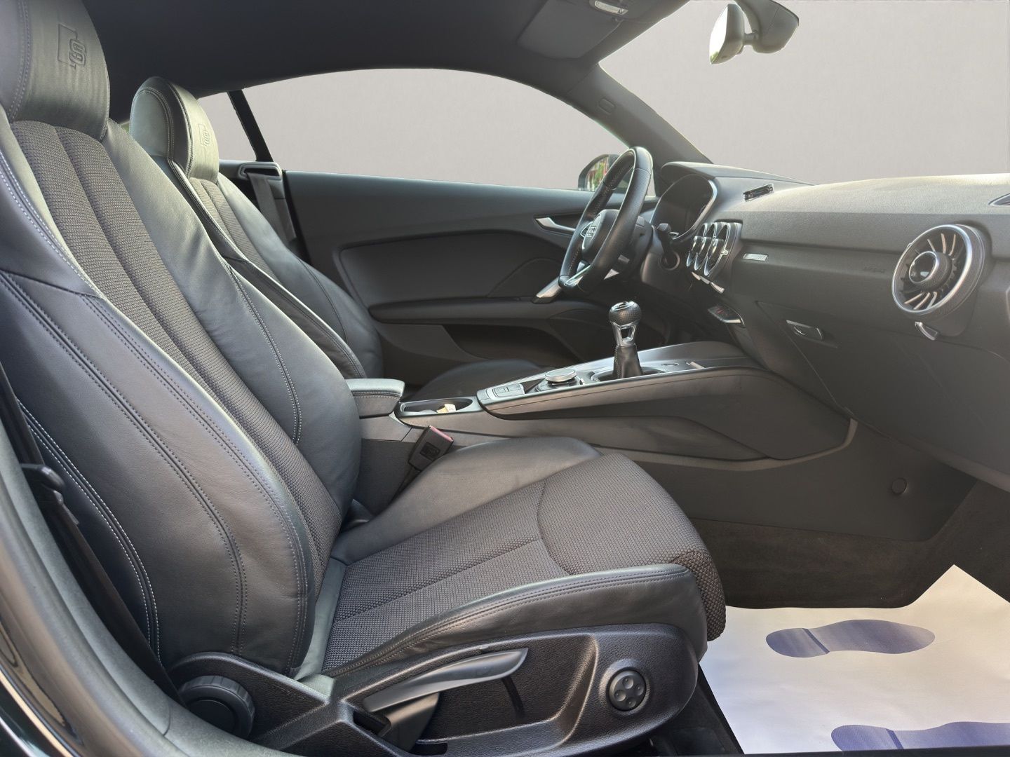 AUDI TT Coupe 2.0 TDI 184CV ultra S line edition