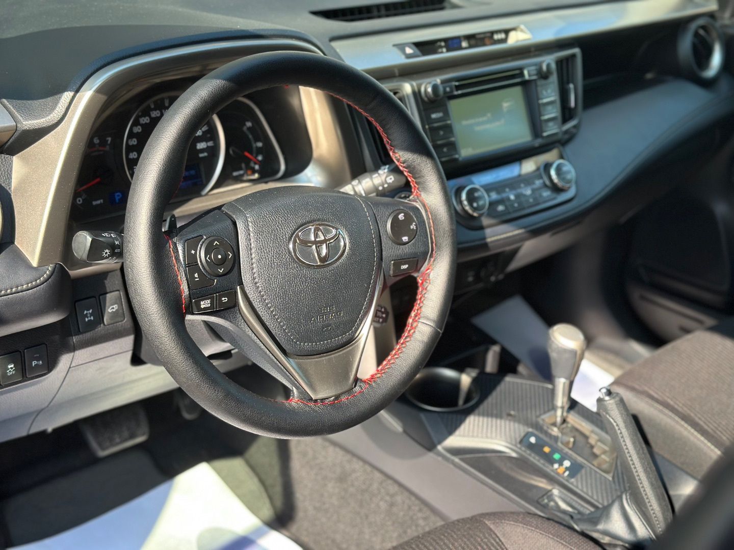 TOYOTA RAV 4 150D AutoDrive AWD Advance