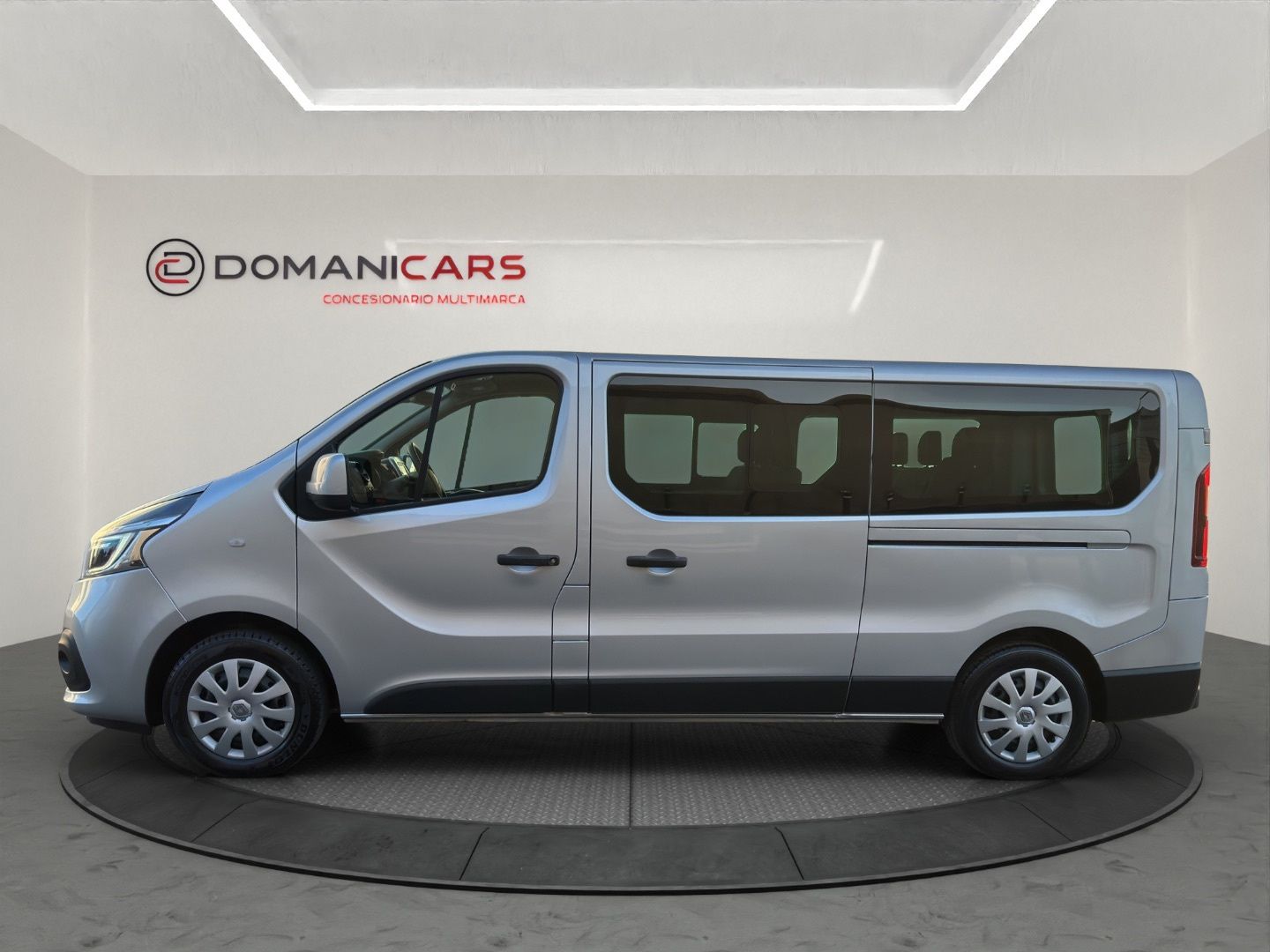 RENAULT TRAFIC Passenger Largo E. dCi 107 kW145 CV E6