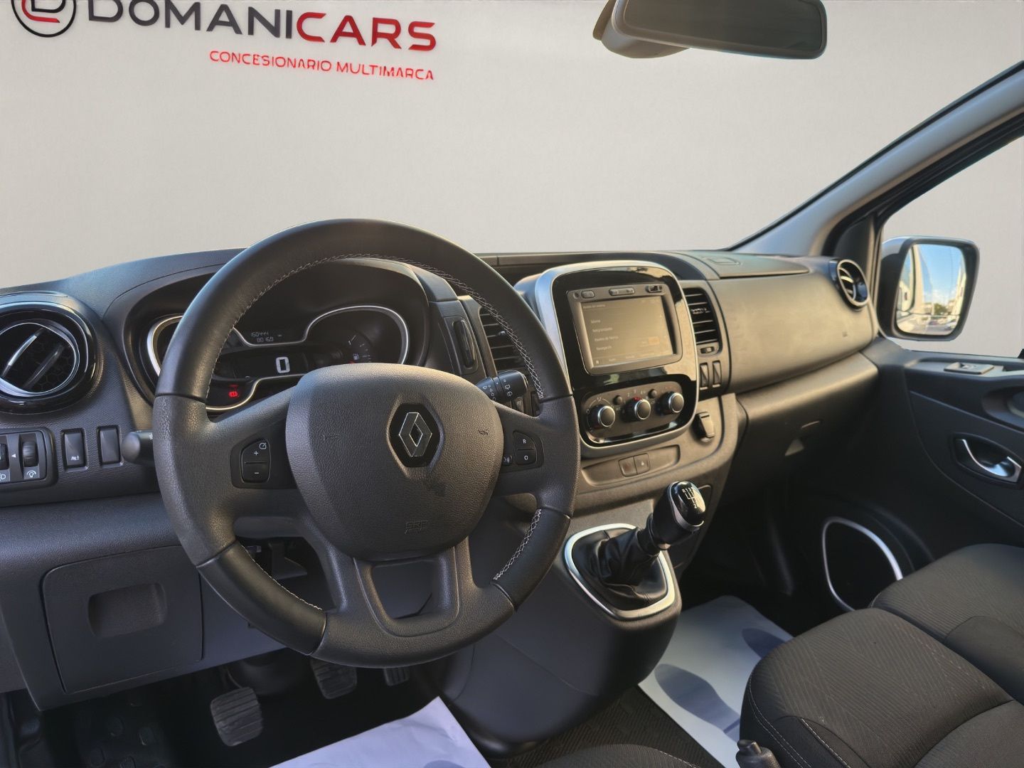 RENAULT TRAFIC Passenger Largo E. dCi 107 kW145 CV E6