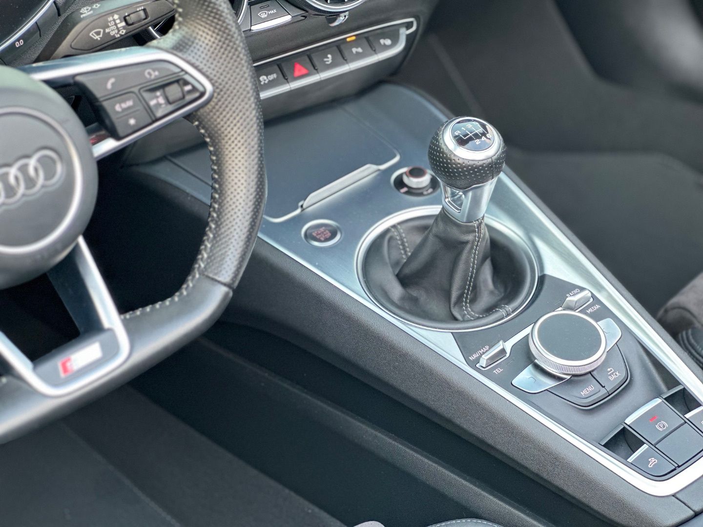 AUDI TT Roadster 2.0 TDI 184CV ultra S line e