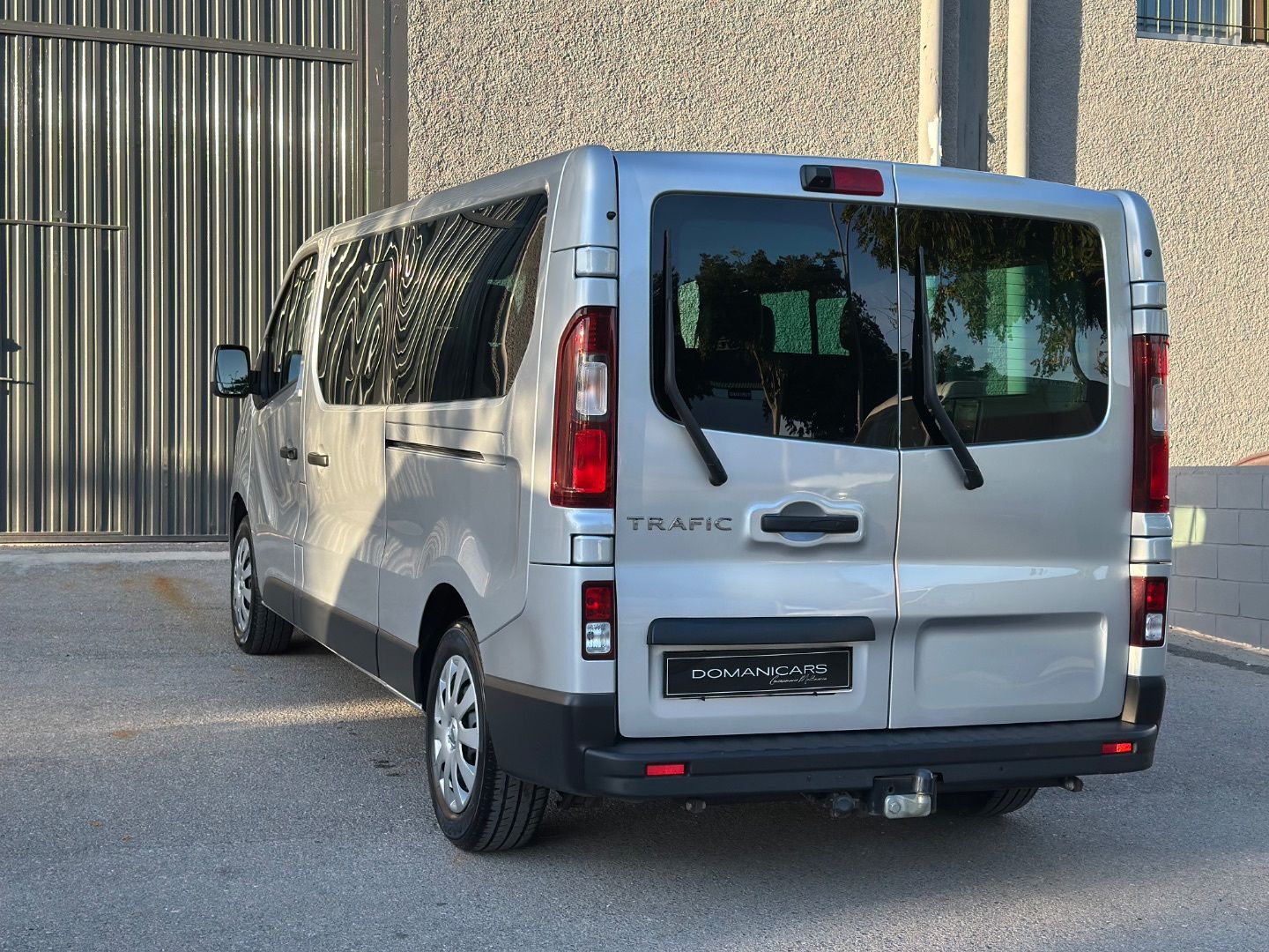 RENAULT TRAFIC Passenger Largo E. dCi 107 kW145 CV E6