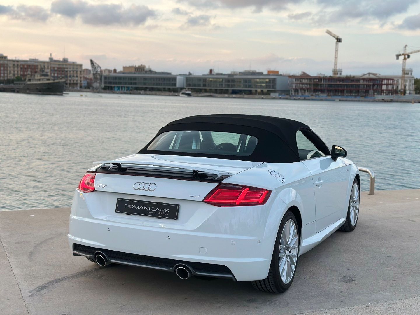 AUDI TT Roadster 2.0 TDI 184CV ultra S line e