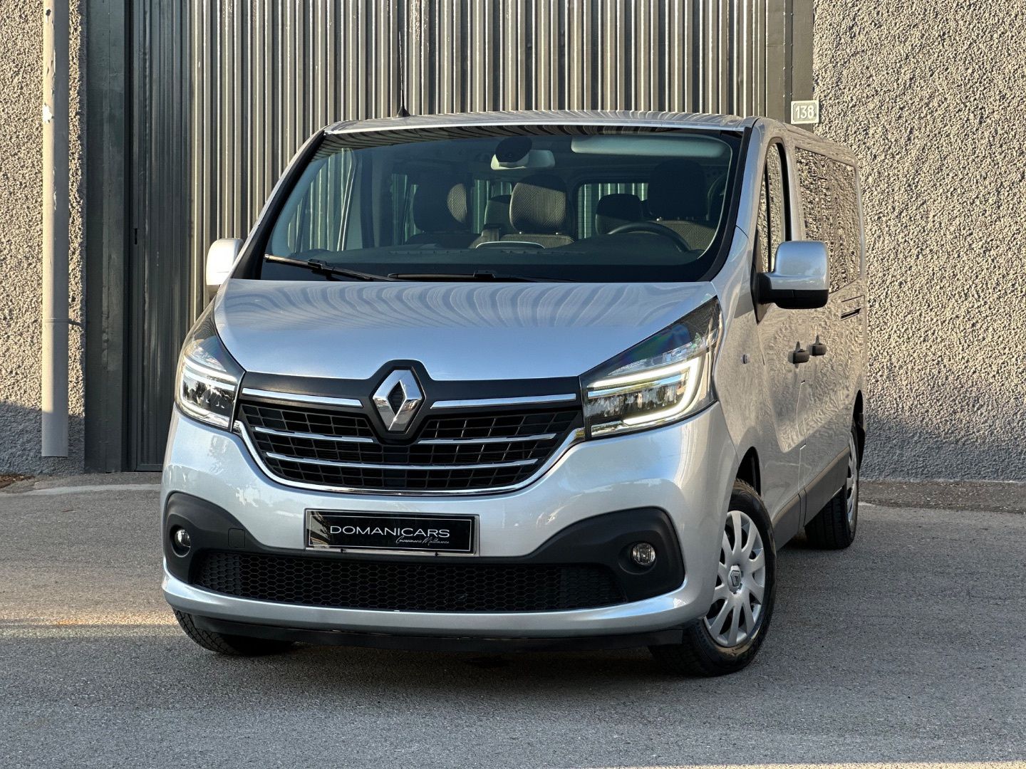 RENAULT TRAFIC Passenger Largo E. dCi 107 kW145 CV E6