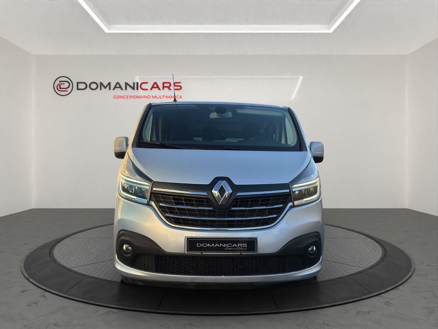 RENAULT TRAFIC Passenger Largo E. dCi 107 kW145 CV E6