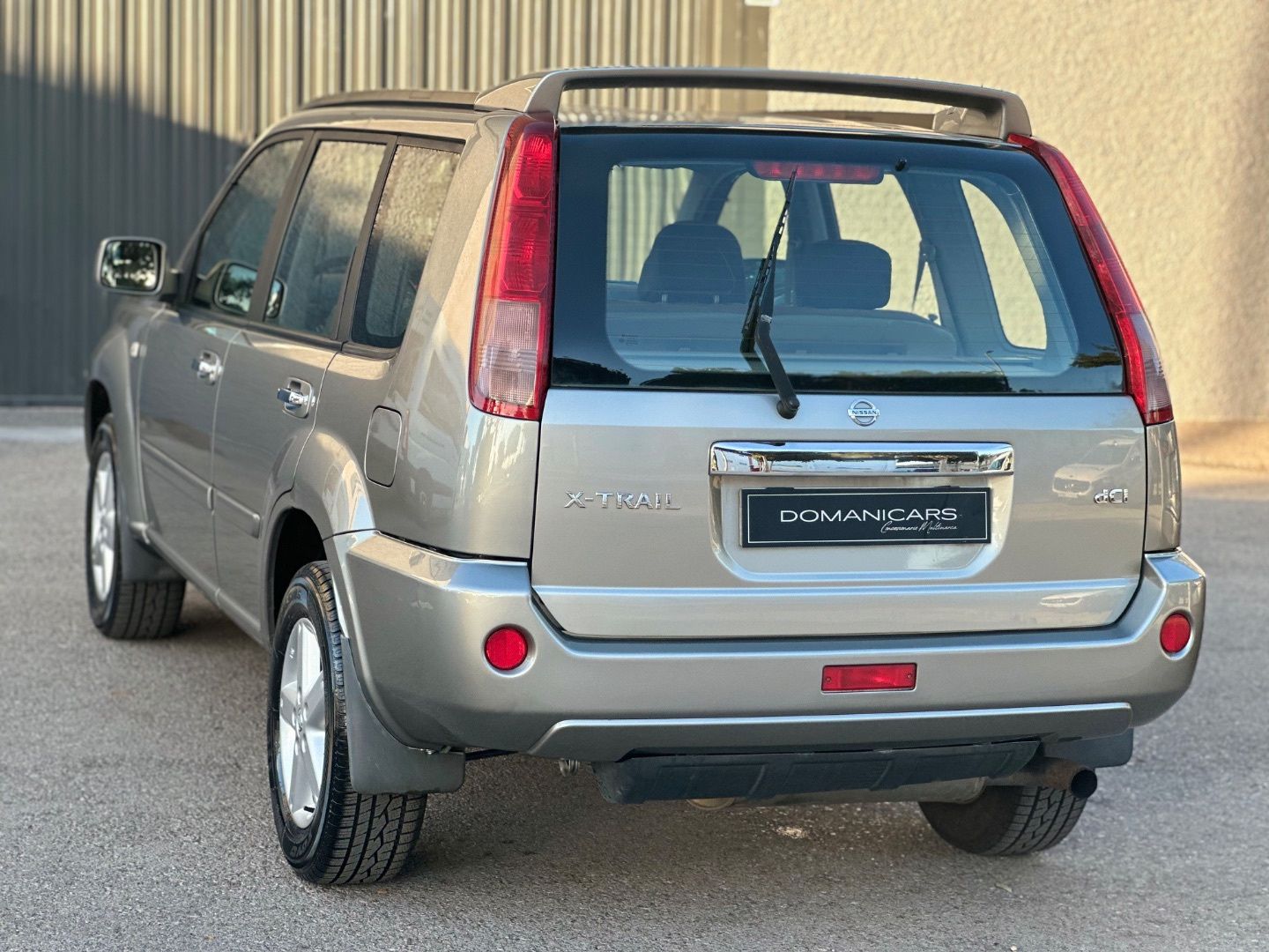 NISSAN X-TRAIL 2.2 dCi COLUMBIA TITANIUM