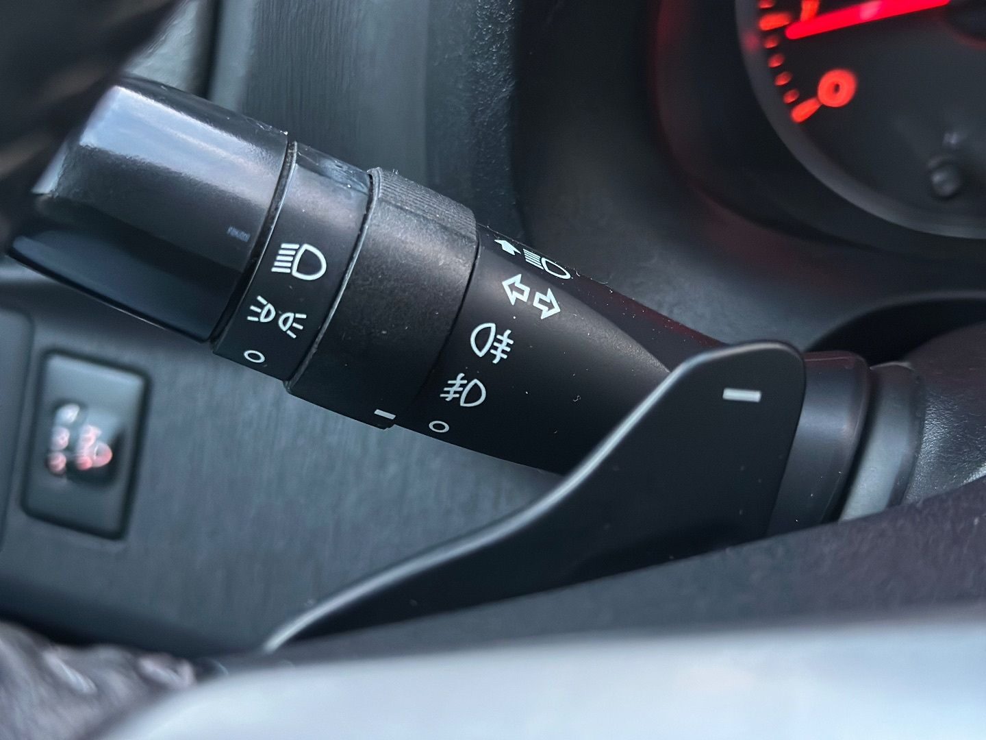 TOYOTA YARIS 90D SPORT