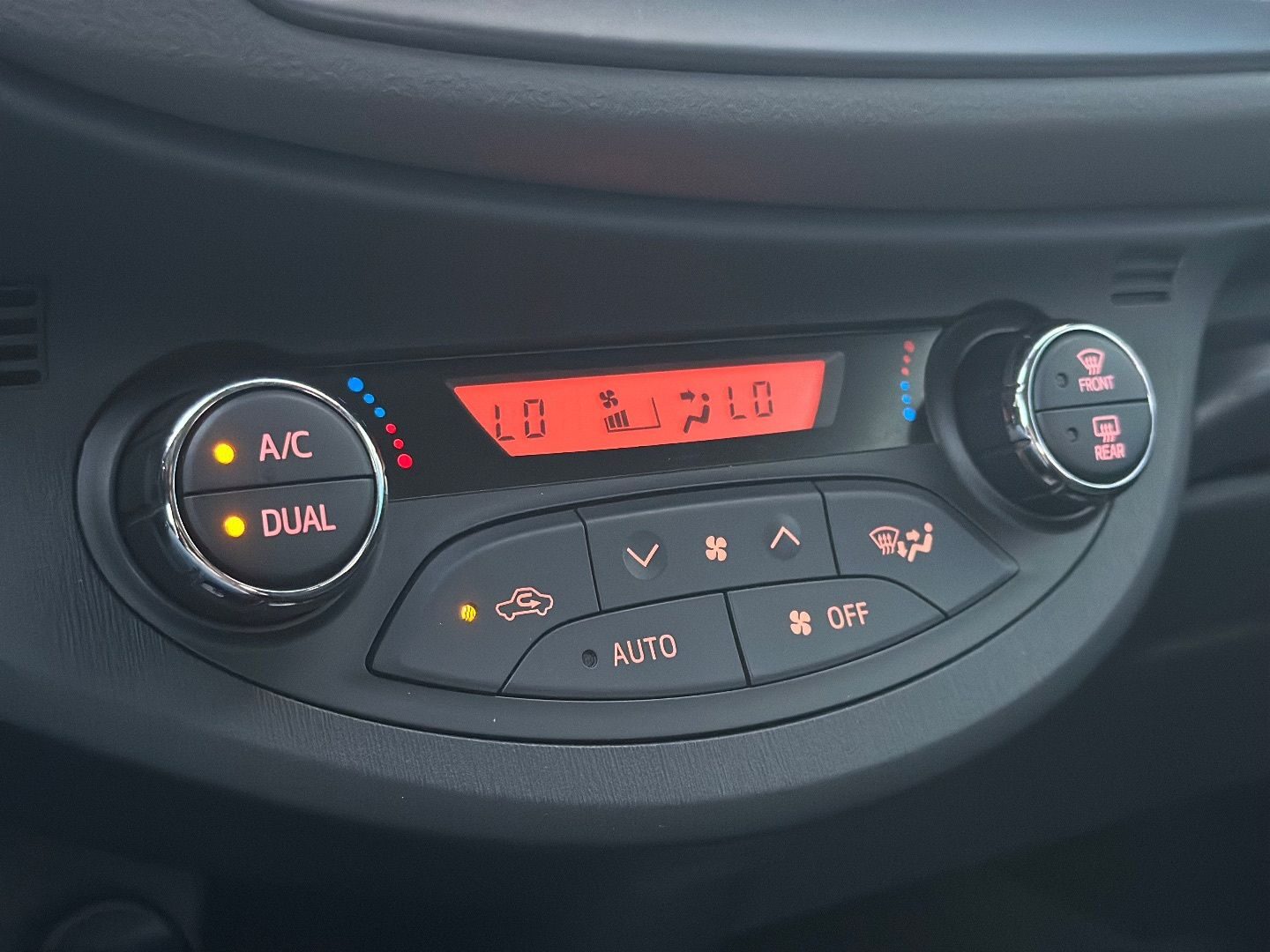 TOYOTA YARIS 90D SPORT