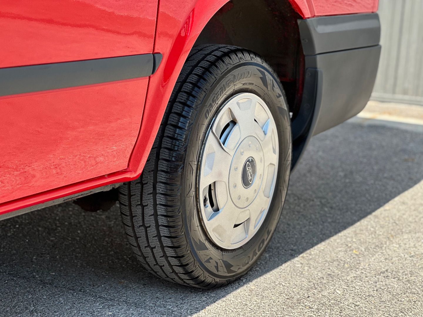 FORD TRANSIT 330 M Estandard 140CV Mixto