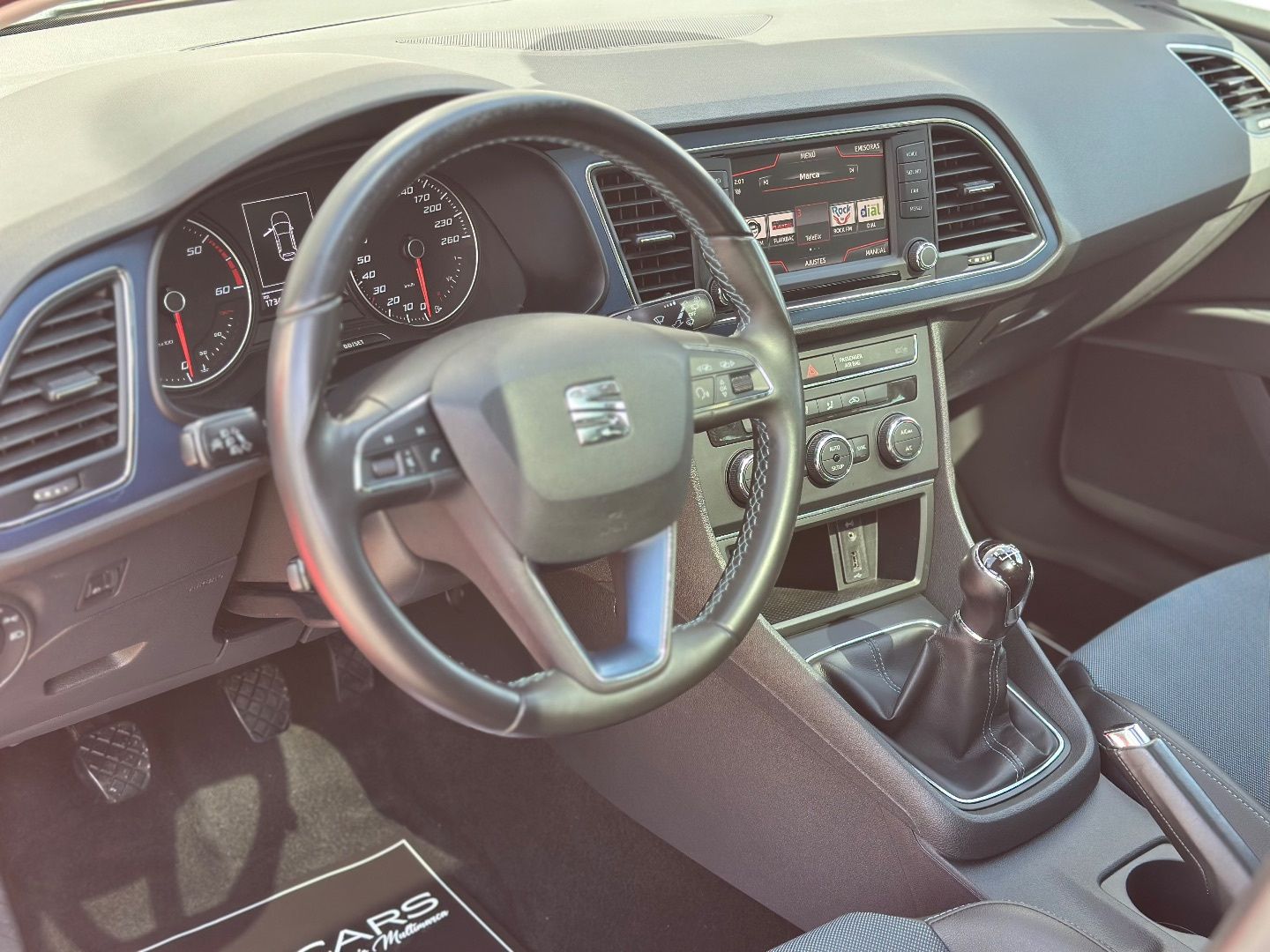 SEAT LEON 1.6 TDI 110cv StSp Style Connect Plus