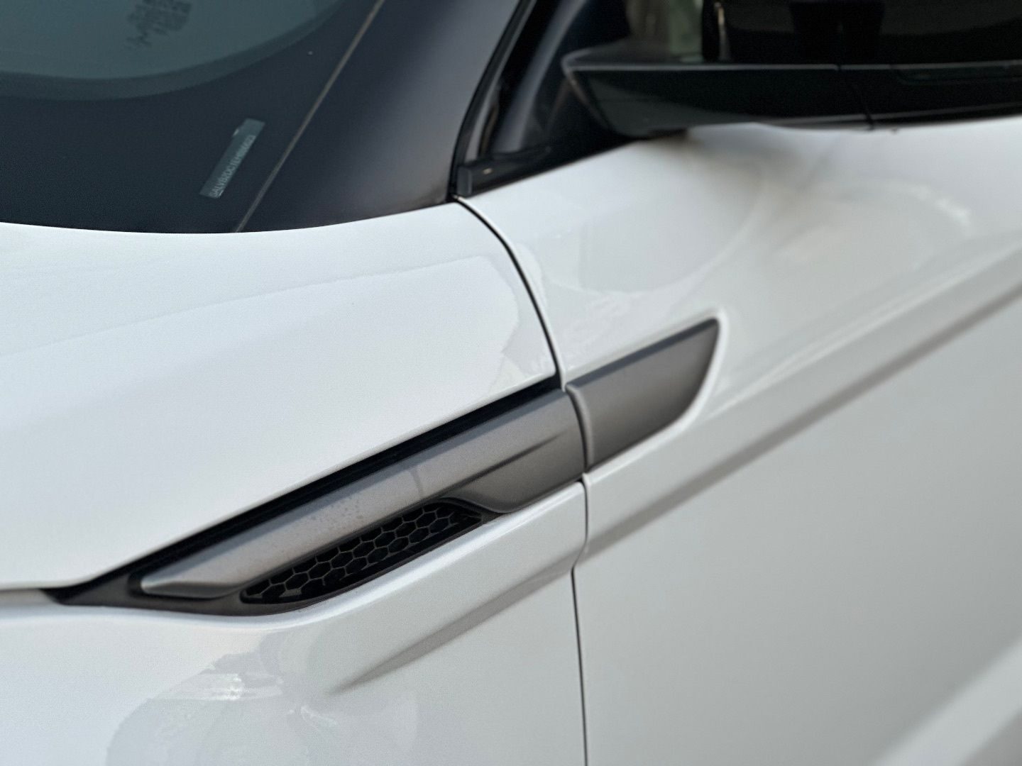 LAND-ROVER RANGE ROVER EVOQUE 2.2L eD4 150CV 4x2 Pure