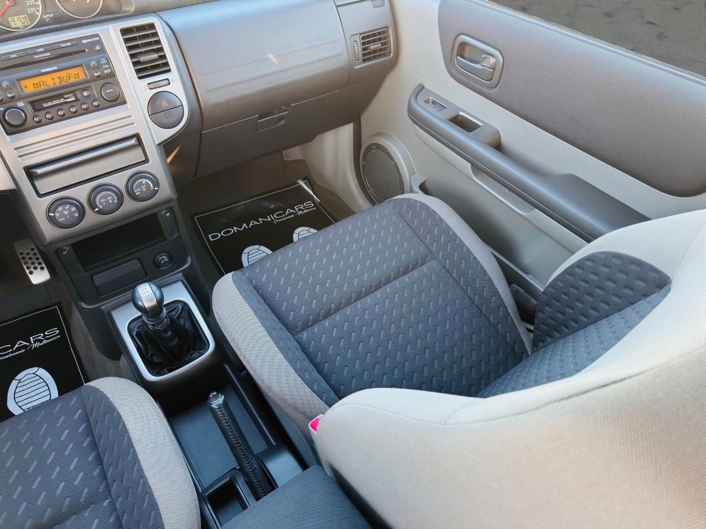 NISSAN X-TRAIL 2.2 dCi COLUMBIA TITANIUM