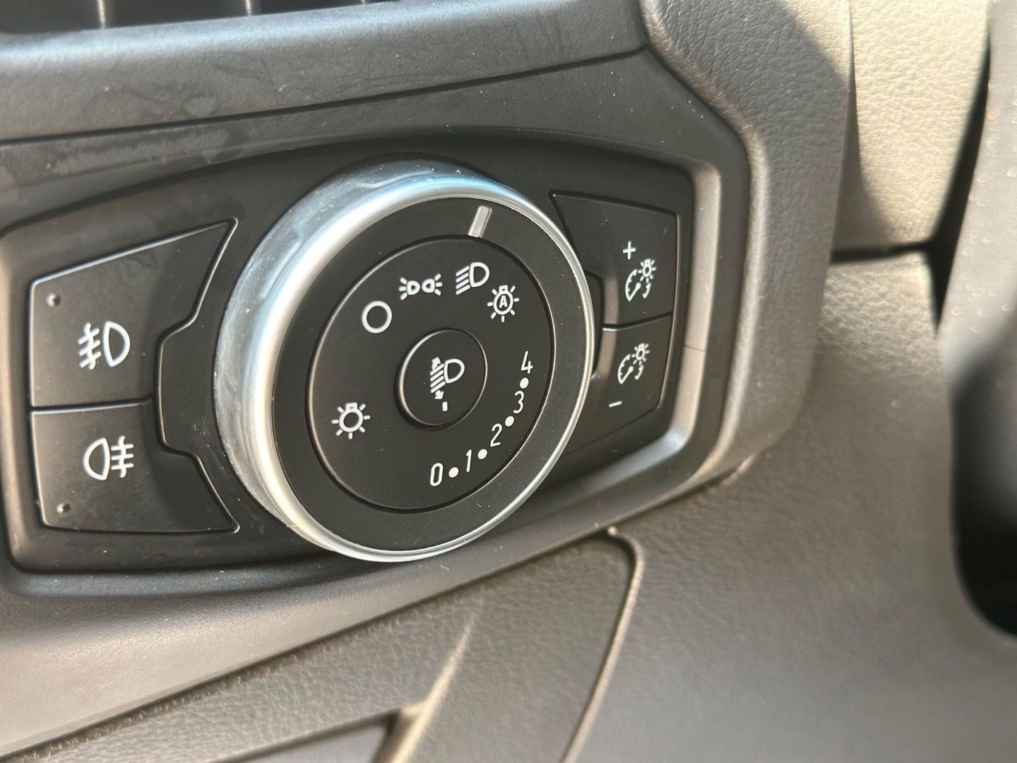 FORD FOCUS 2.0 TDCi ASS E6 150cv Titanium Sportb.