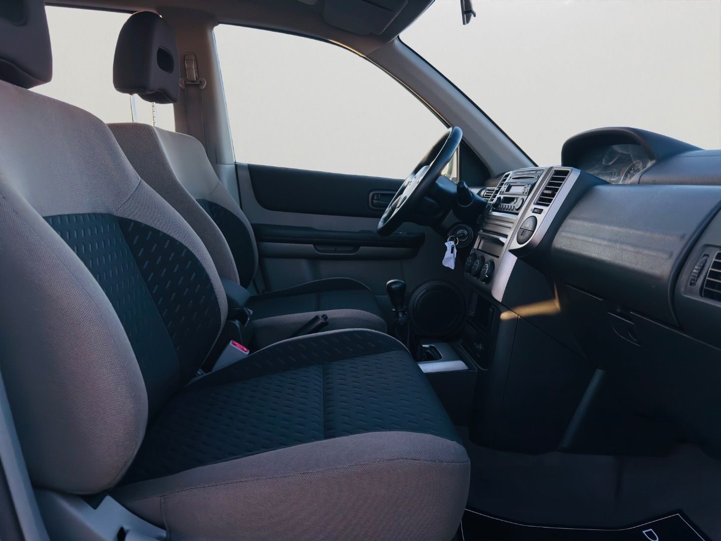 NISSAN X-TRAIL 2.2 dCi COLUMBIA TITANIUM