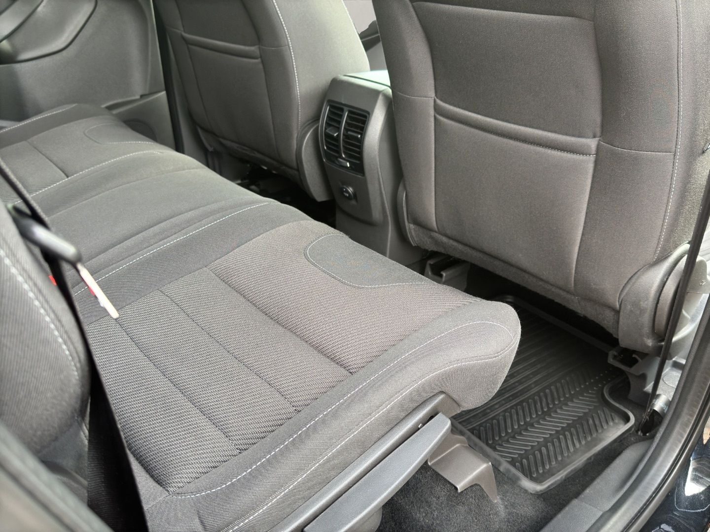 FORD KUGA 2.0 TDCi 140 4x2 Trend