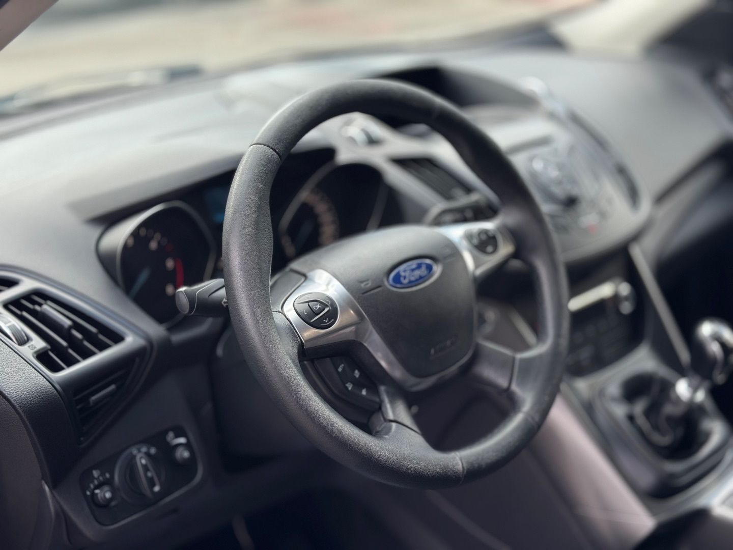 FORD KUGA 2.0 TDCi 140 4x2 Trend