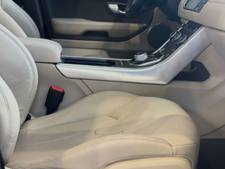 LAND-ROVER RANGE ROVER EVOQUE 2.2L TD4 150CV 4x4 Prestige Auto