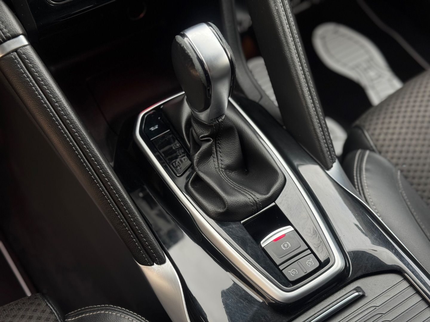 RENAULT KOLEOS Zen dCi 130kW 175cv 4WD