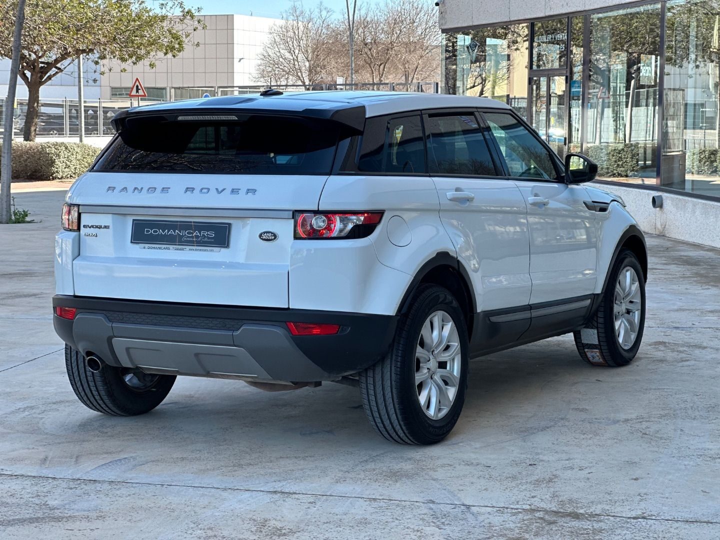 LAND-ROVER RANGE ROVER EVOQUE 2.2L eD4 150CV 4x2 Pure