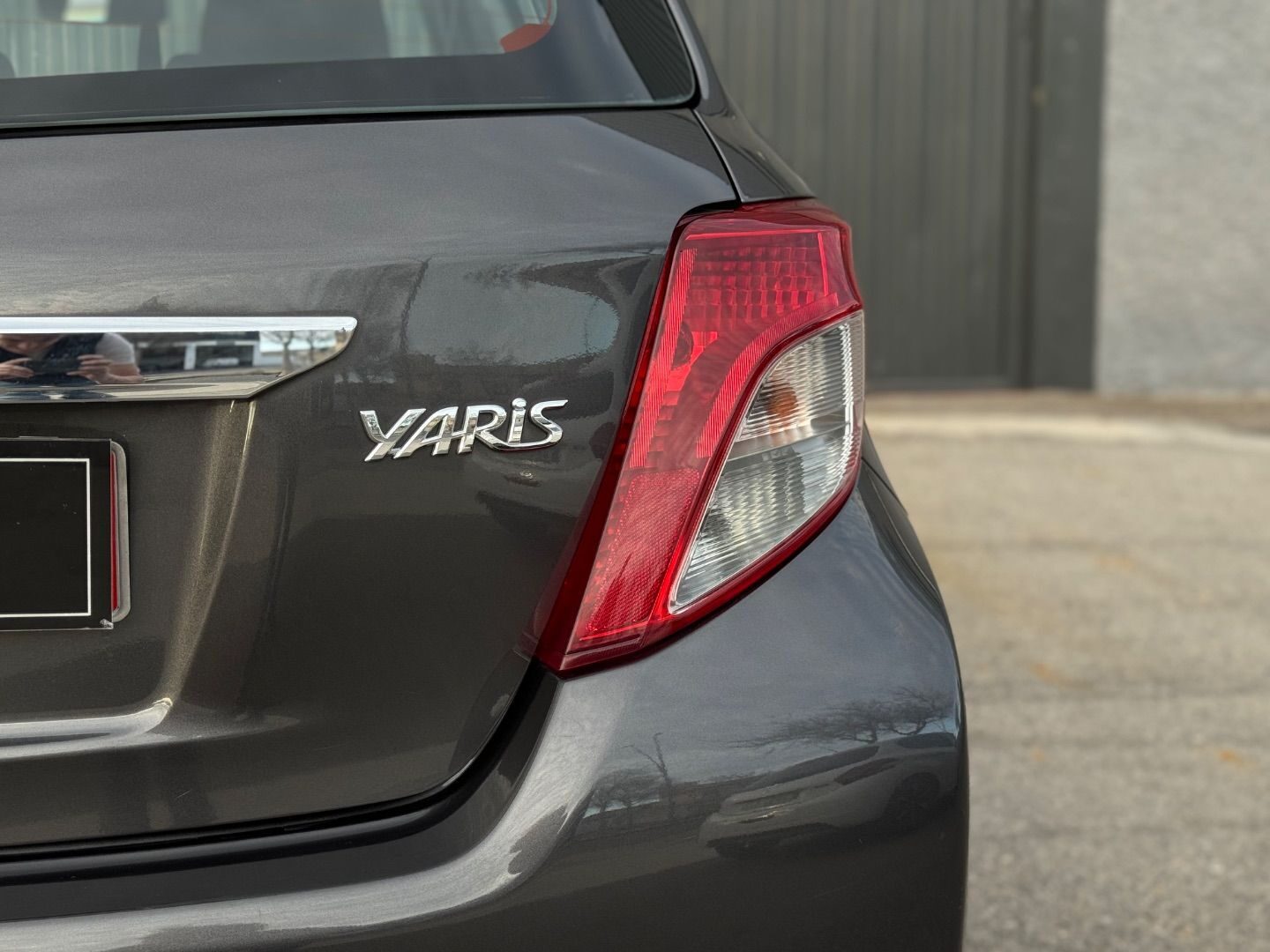 TOYOTA YARIS 90D LIVE