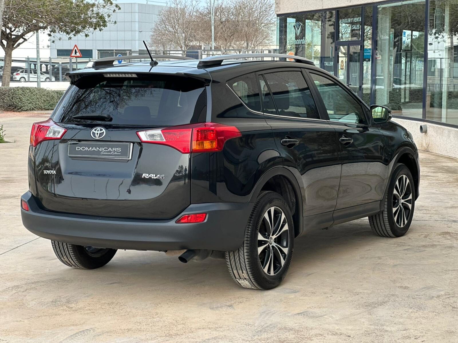 TOYOTA RAV 4 120D 4X2 Advance