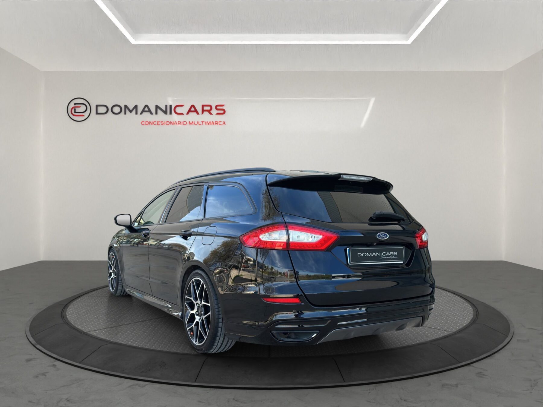 FORD MONDEO 2.0 TDCi 132kW PowShift STLine SpBreak
