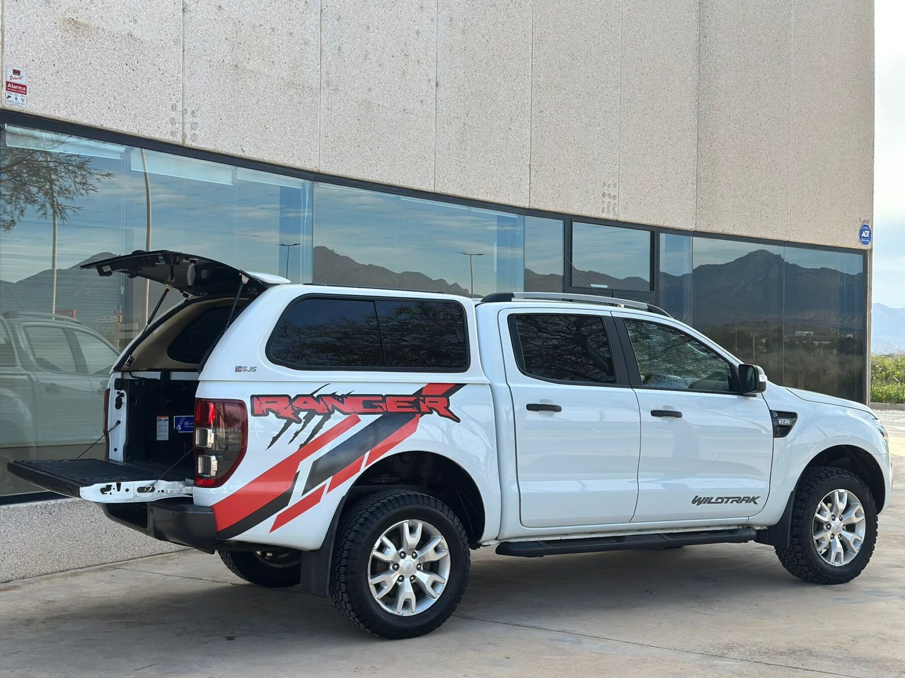 FORD RANGER 3.2 TDCi 200cv 4x4 Dob Cabina Wildtrack