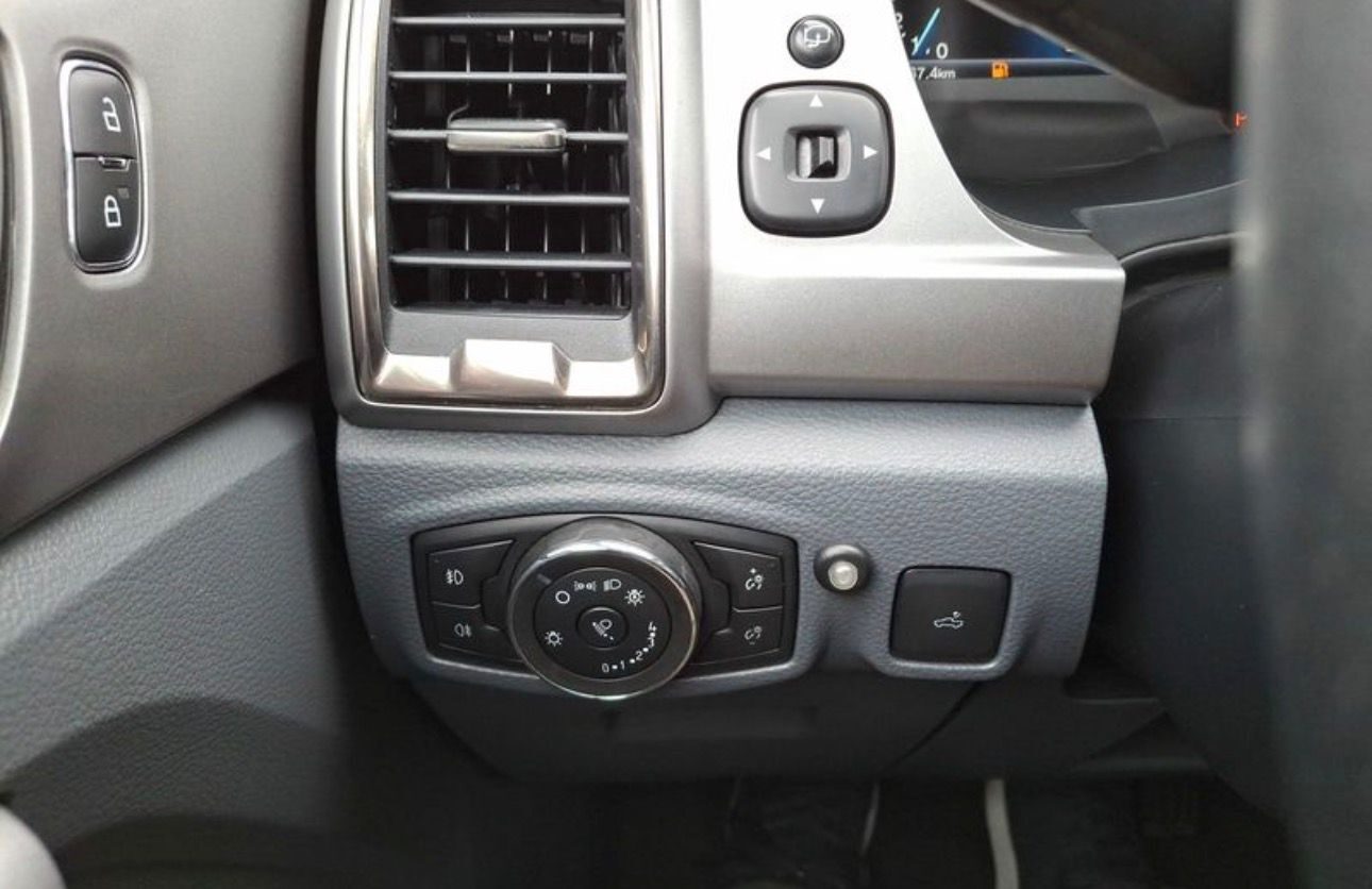 FORD RANGER 3.2 TDCi 147kW 4x4 Dob Cab Wildtrack AT