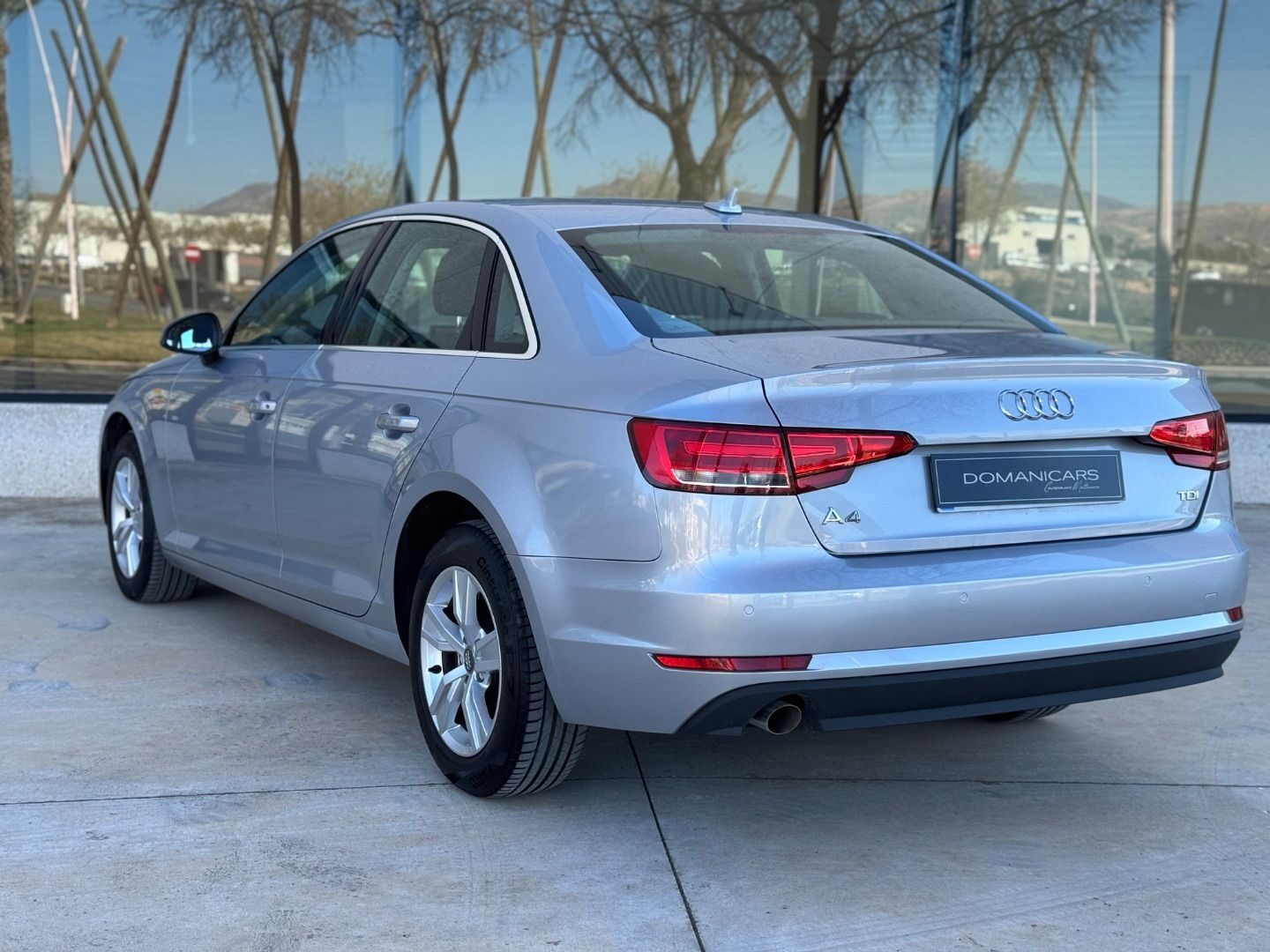 AUDI A4 2.0 TDI 110kW150CV Advanced edition