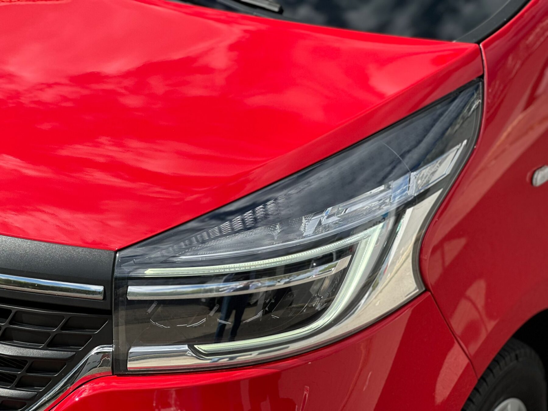 RENAULT TRAFIC SL LIM. BUS. Lar En. dCi 88kW120CV